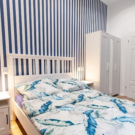 Victoria Apartment Гливице Екстериор снимка